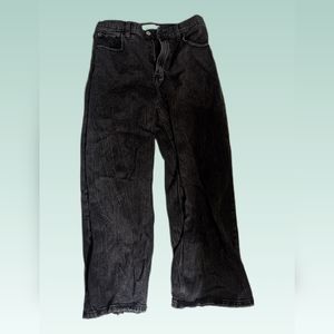 A&F Ultra High Rise Wide Cropped Black Jeans